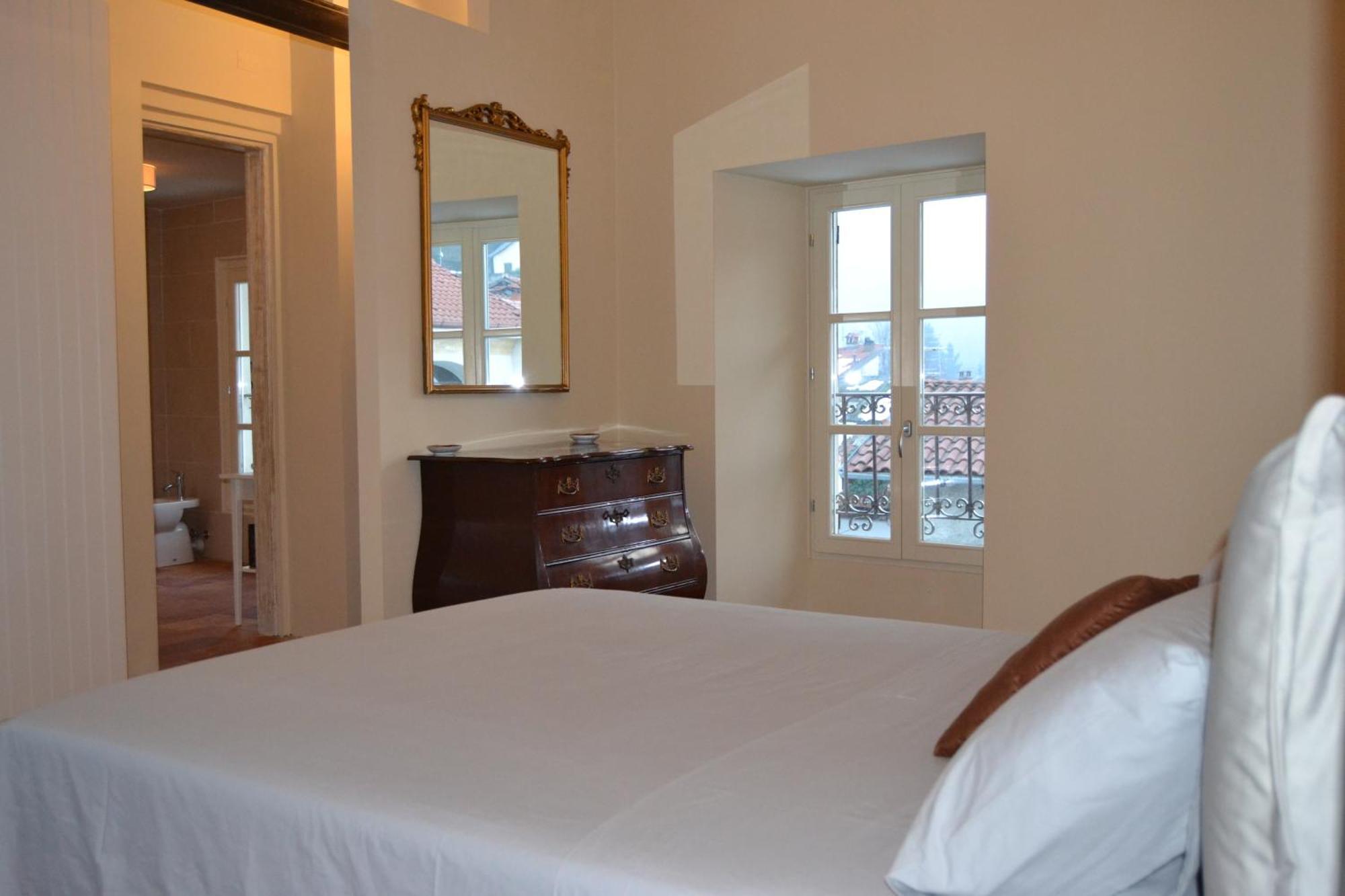 Appartement Palazzo Mia By Icasamia It à Castello Cabiaglio Chambre photo