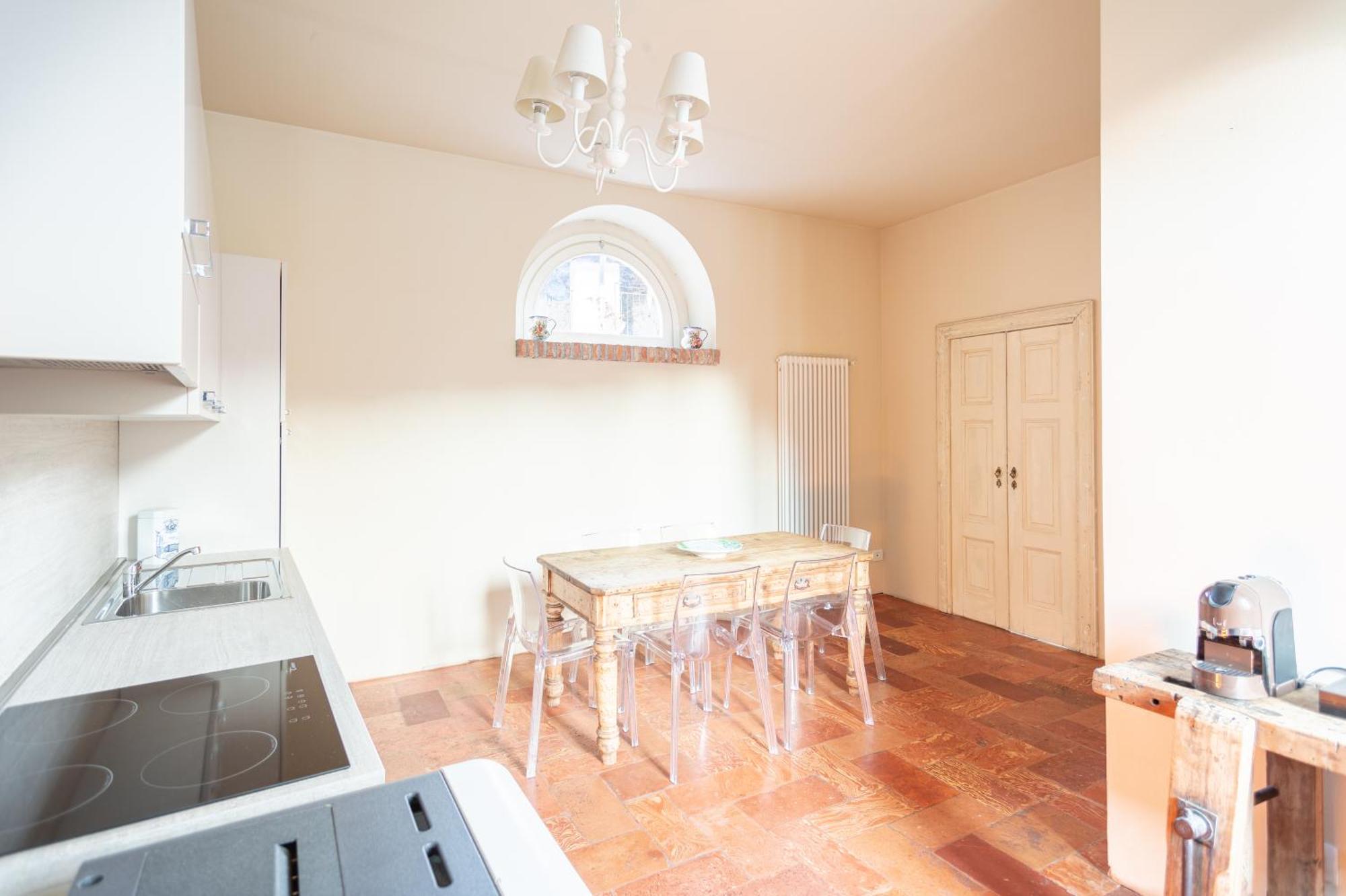 Appartement Palazzo Mia By Icasamia It à Castello Cabiaglio Chambre photo